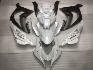 Pearl white and Green 2016-2019 Kawasaki ZX10R Fairings Factory